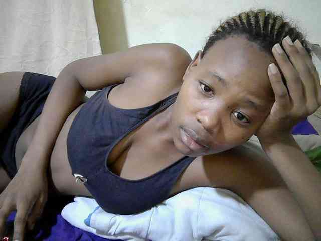 queen-slender webcam