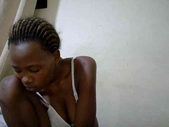 queen-slender webcam