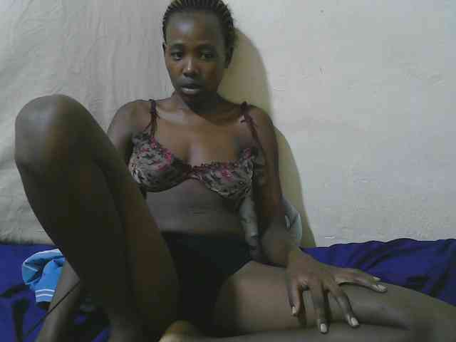 queen-slender webcam