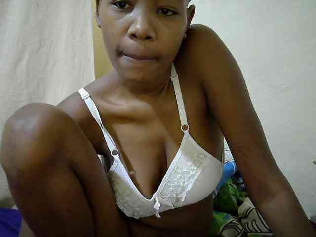 queen-slender webcam