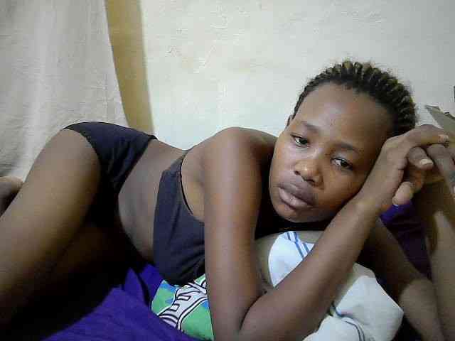 queen-slender webcam