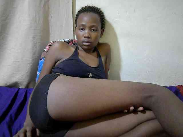 queen-slender webcam