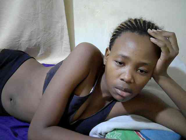 queen-slender webcam