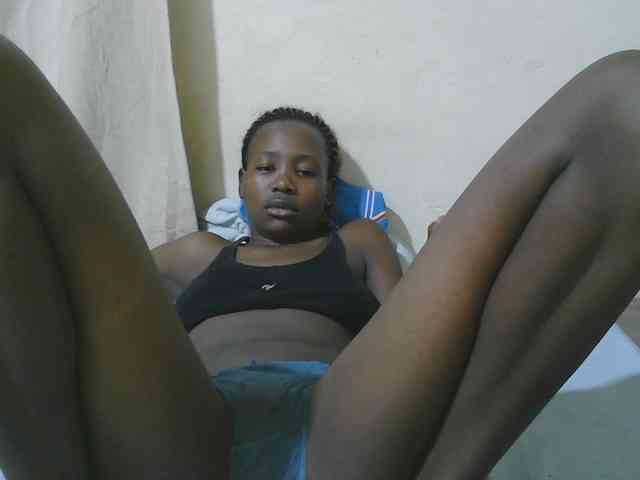 queen-slender webcam