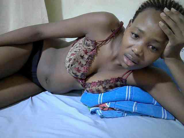 queen-slender webcam
