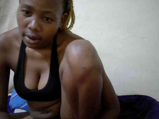 queen-slender webcam