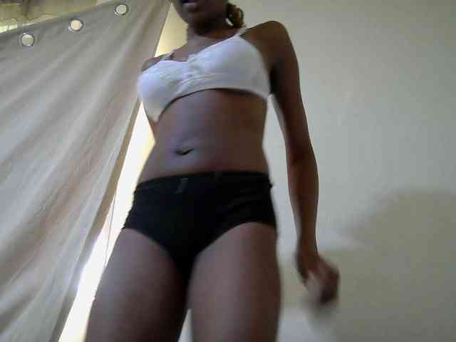 queen-slender webcam