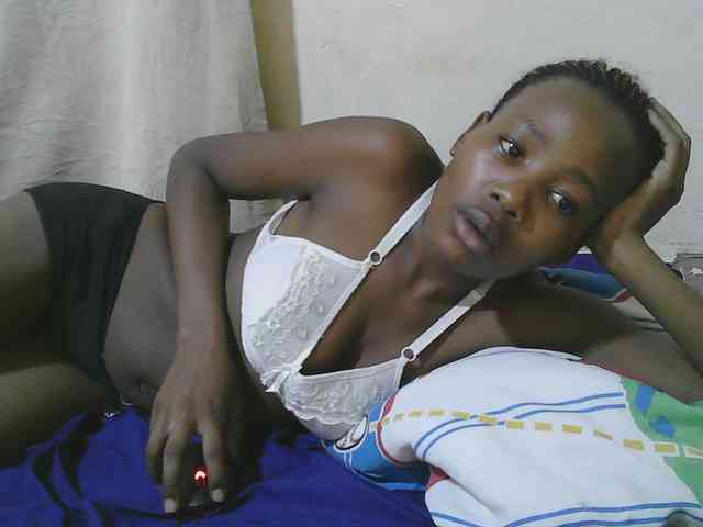 queen-slender webcam