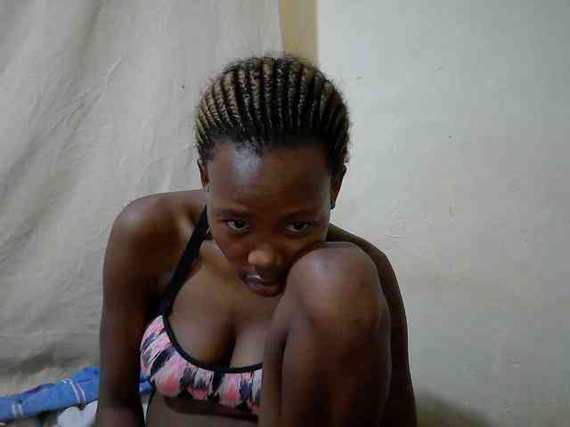 queen-slender webcam
