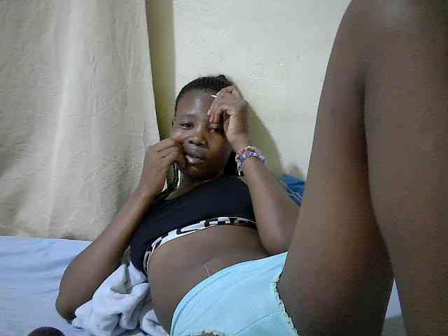 queen-slender webcam