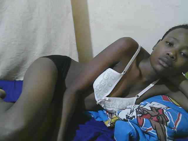 queen-slender webcam