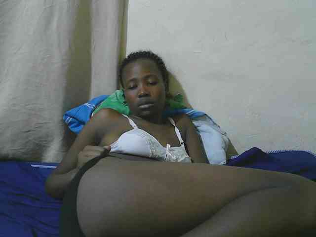 queen-slender webcam