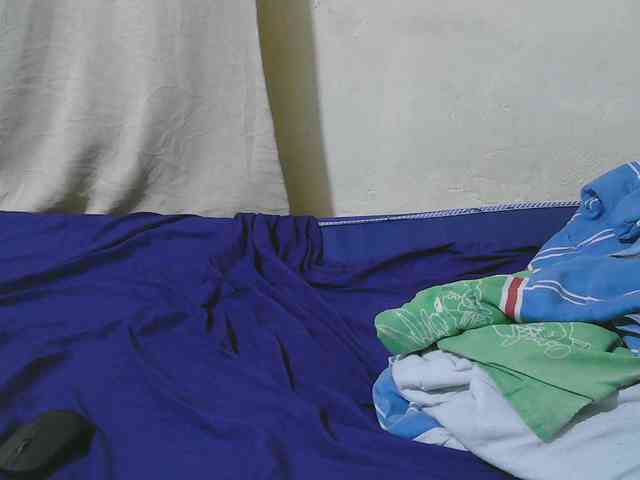 queen-slender webcam