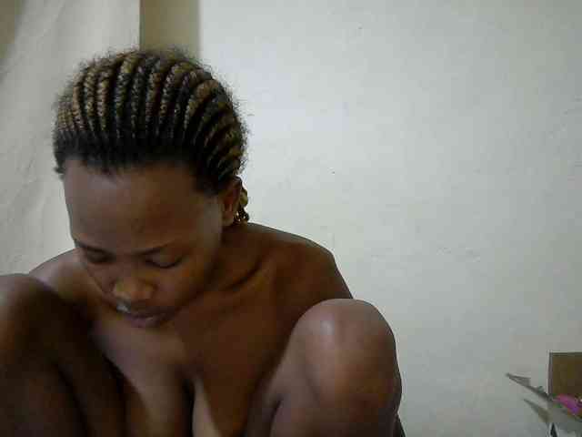 queen-slender webcam