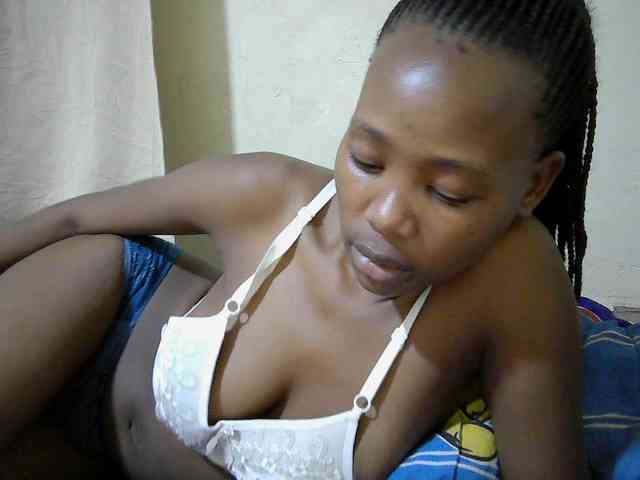 queen-slender webcam