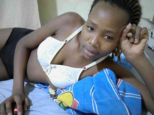 queen-slender webcam