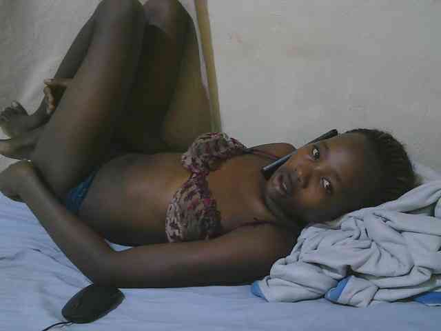 queen-slender webcam