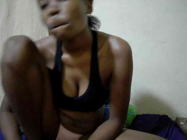 queen-slender webcam