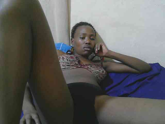 queen-slender webcam