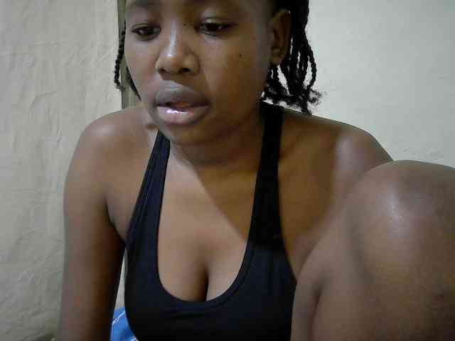 queen-slender webcam