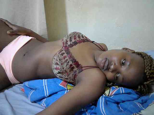queen-slender webcam
