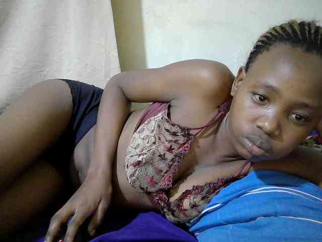 queen-slender webcam