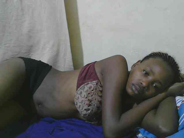 queen-slender webcam