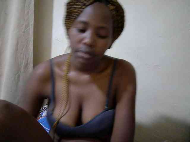queen-slender webcam
