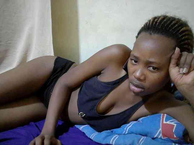 queen-slender webcam