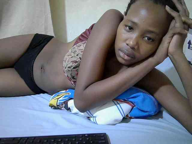 queen-slender webcam