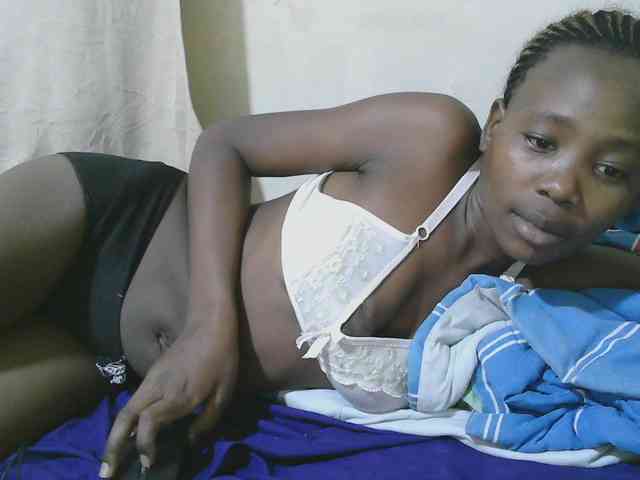 queen-slender webcam