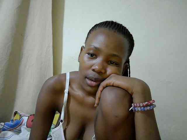 queen-slender webcam