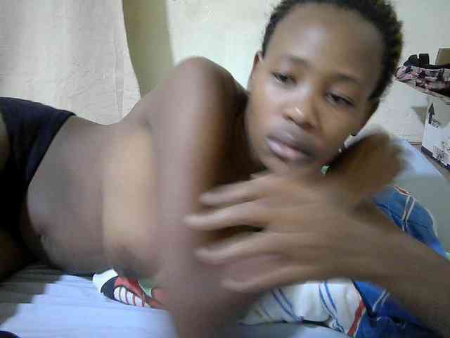 queen-slender webcam