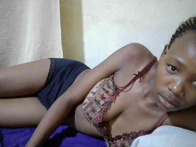 queen-slender webcam