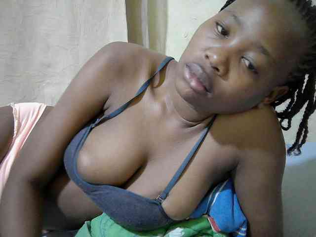 queen-slender webcam