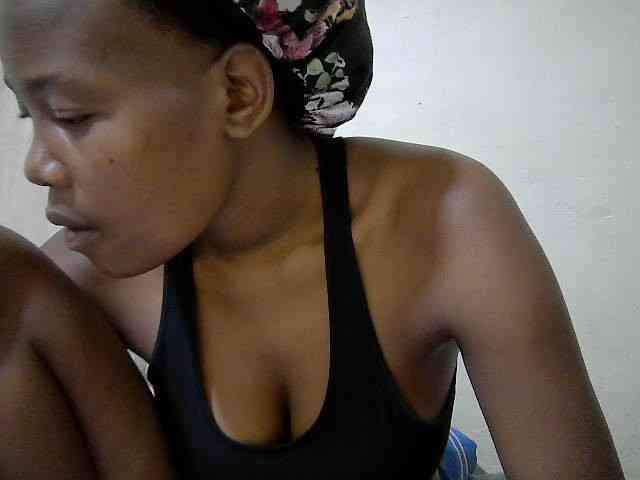 queen-slender webcam