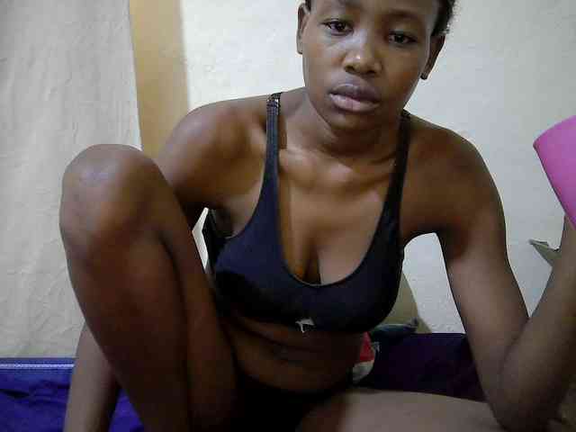 queen-slender webcam
