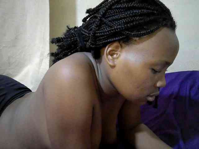 queen-slender webcam