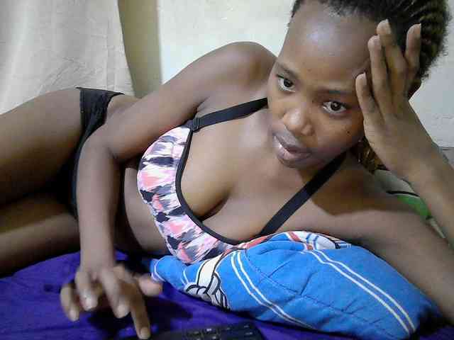 queen-slender webcam