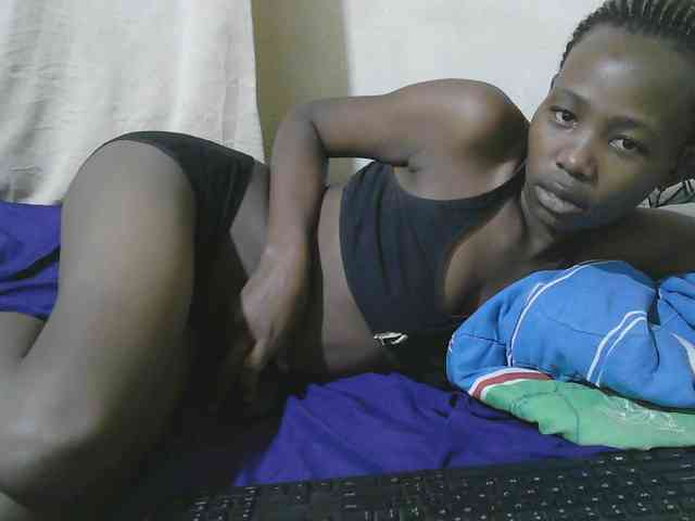 queen-slender webcam