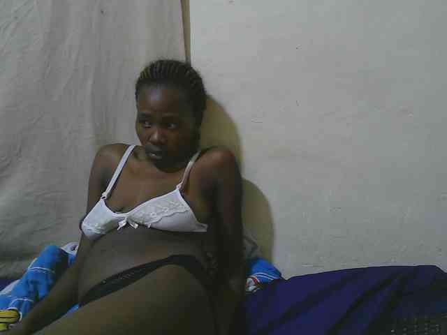 queen-slender webcam