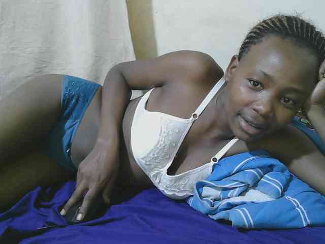 queen-slender webcam