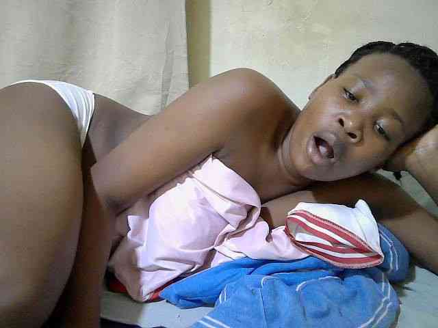 queen-slender webcam