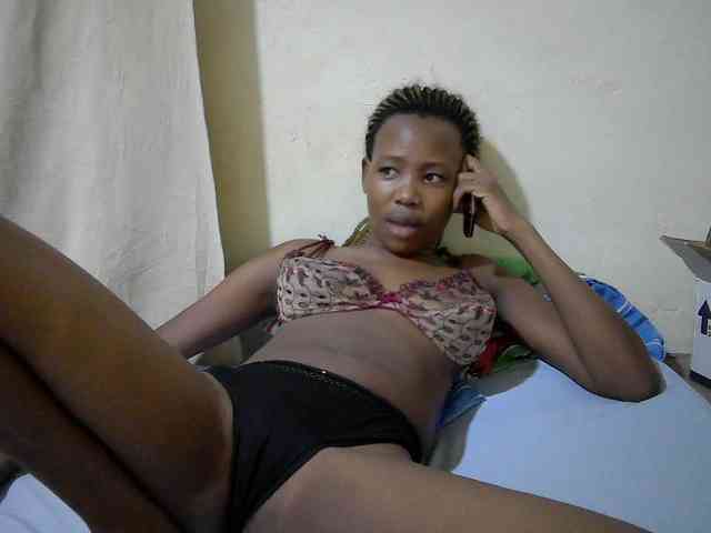 queen-slender webcam