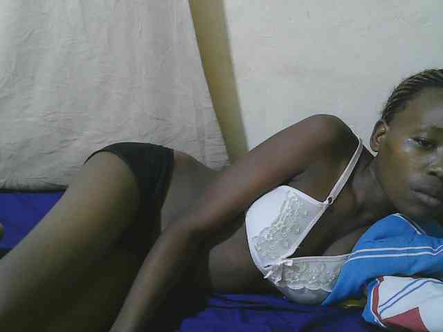 queen-slender webcam