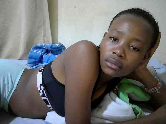 queen-slender webcam