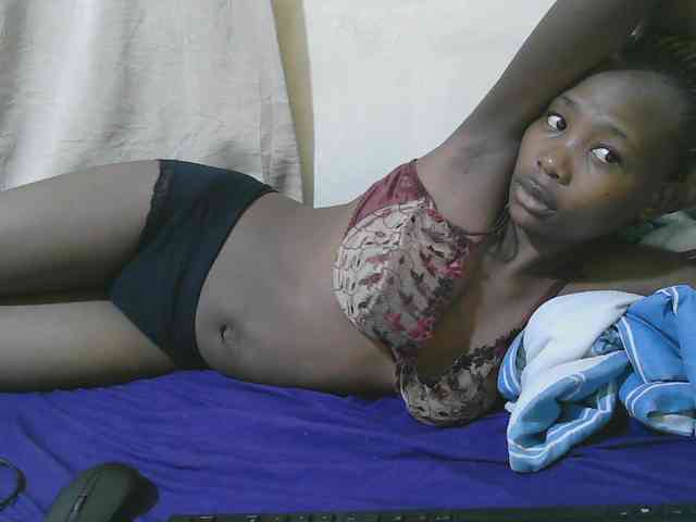 queen-slender webcam