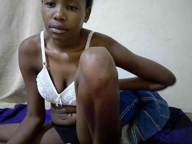 queen-slender webcam