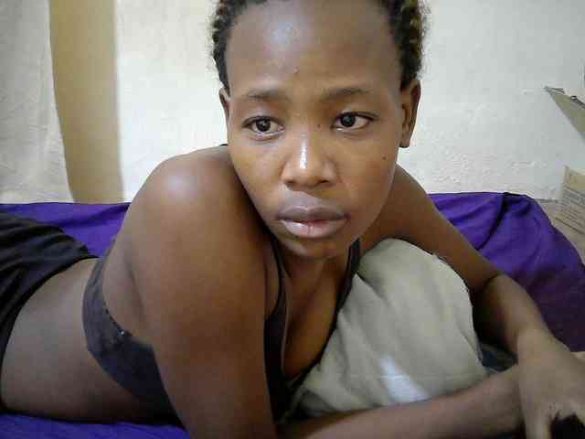 queen-slender queen-slender