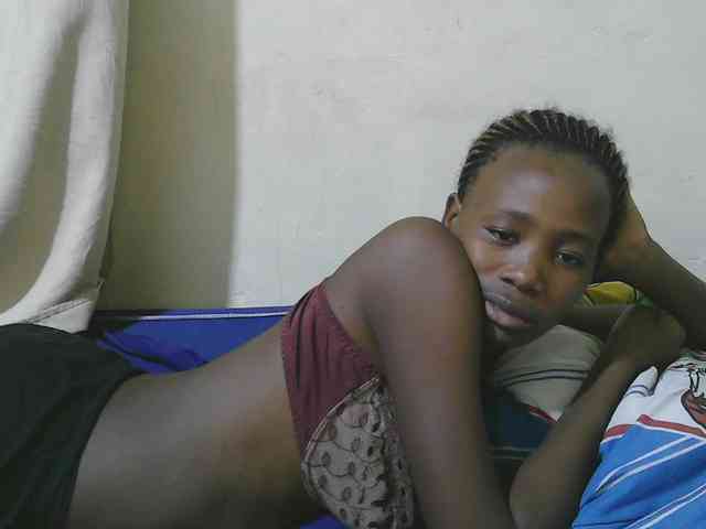 queen-slender webcam